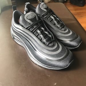 Nike Air Max 97 Ultra "Triple Black" Size 11